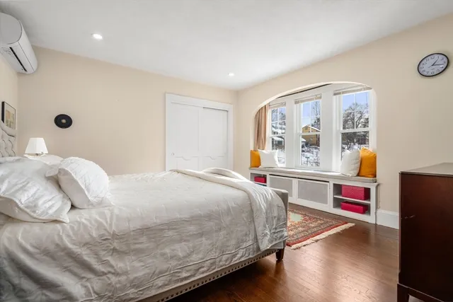 $1,848,000 | 17 Ireland Road, Newton, MA 02459