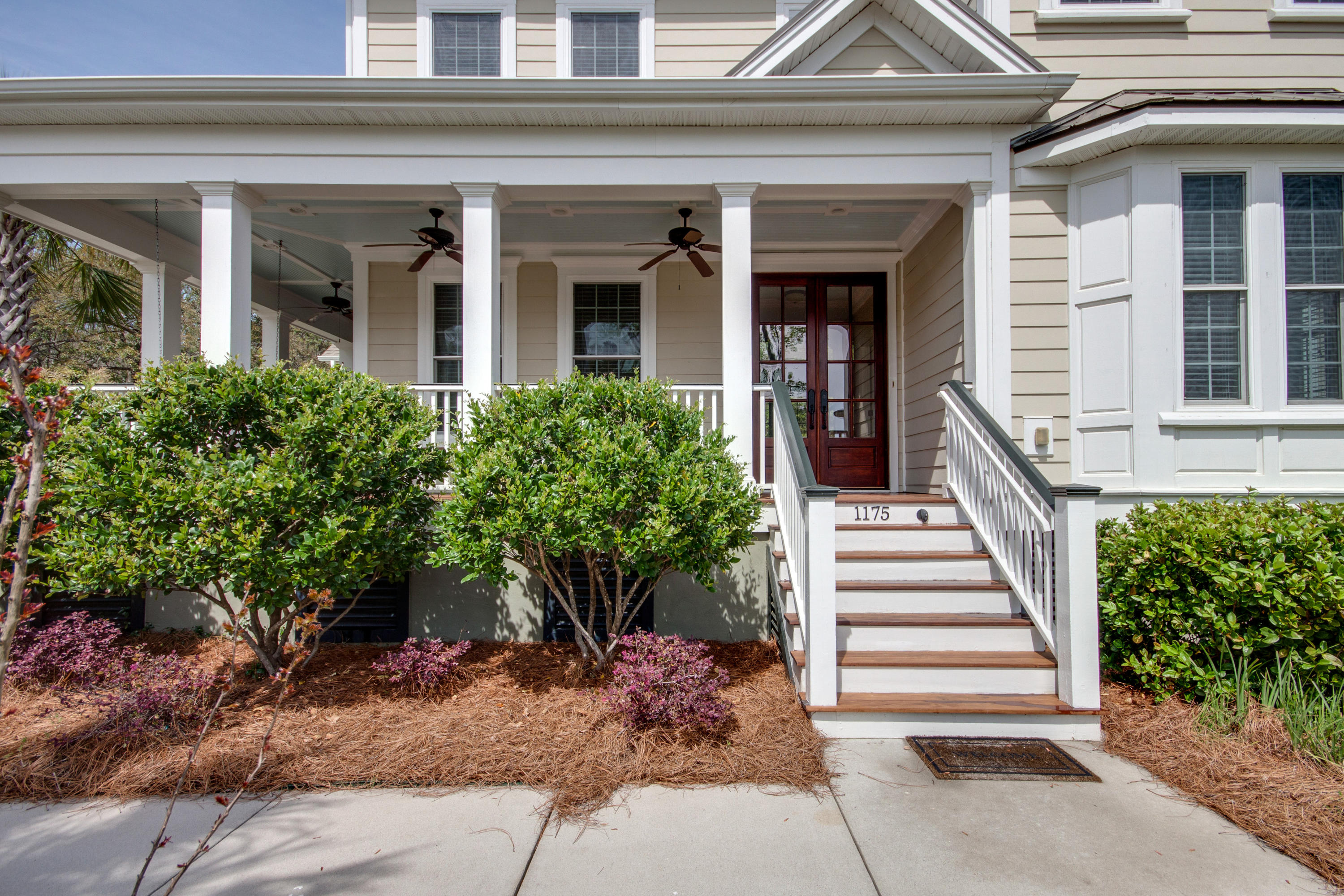 1175 Rivershore Road Charleston, SC 29492 - Photo 3 of 48 ib1603291-1003