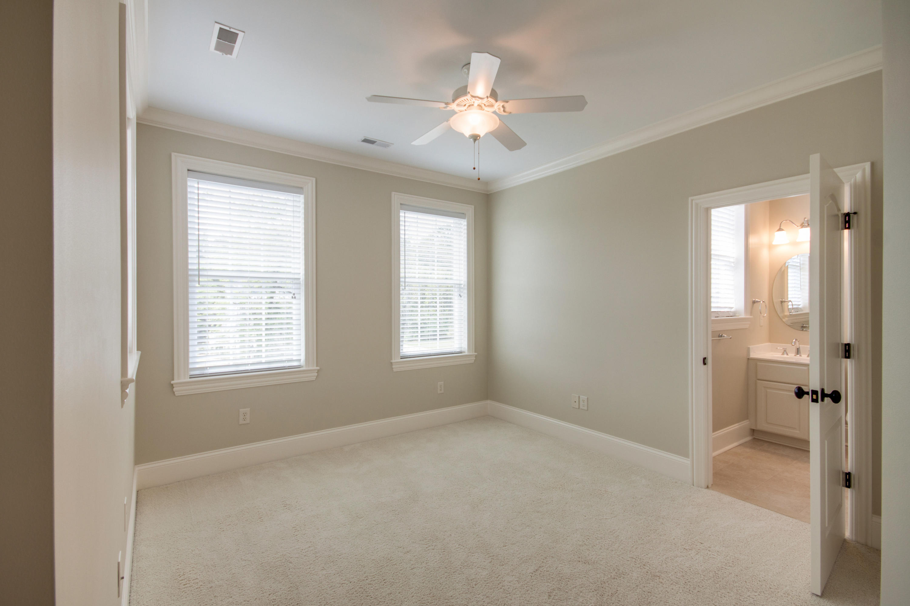 1175 Rivershore Road Charleston, SC 29492 - Photo 32 of 48 ib1603291-1032