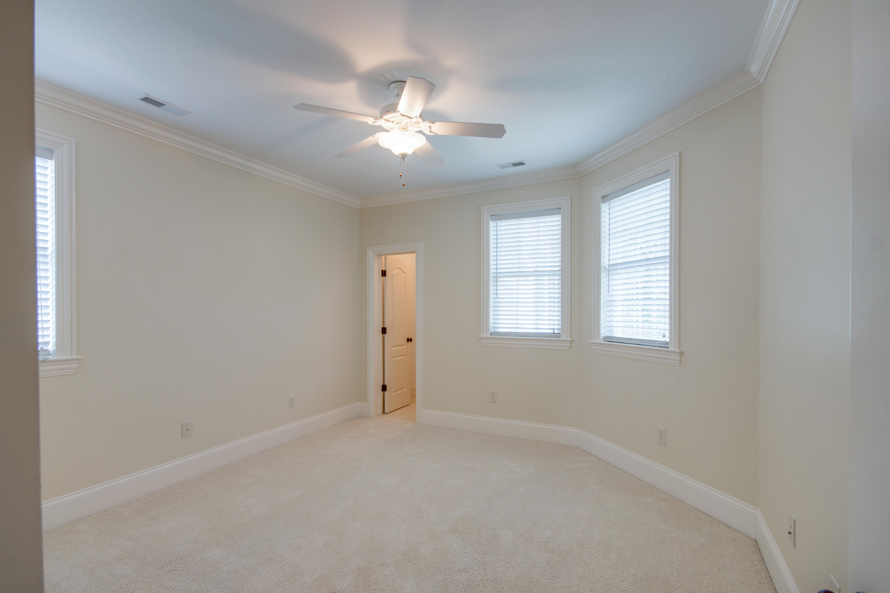 1175 Rivershore Road Charleston, SC 29492 - Photo 35 of 48 ib1603291-1035