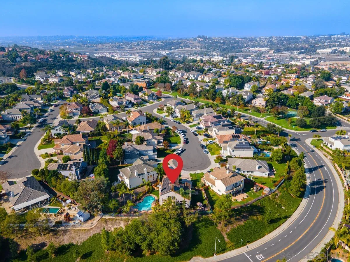 3931 Rill Court Carlsbad, CA 92010 - Photo 3 of 49 Gallery Image 3