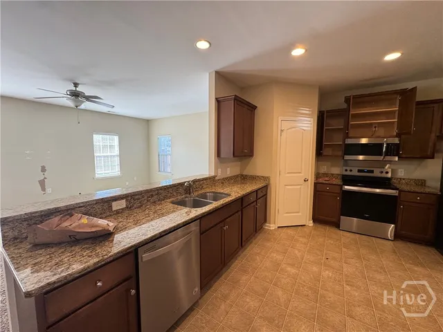 $369,900 | 7 Tranquil Place, Pooler, GA 31322