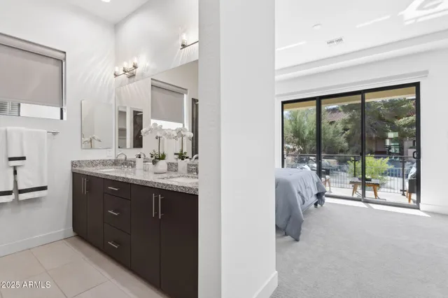 $799,000 | 1 Easy Street, Unit 15, Carefree, AZ 85377