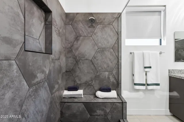 $799,000 | 1 Easy Street, Unit 15, Carefree, AZ 85377