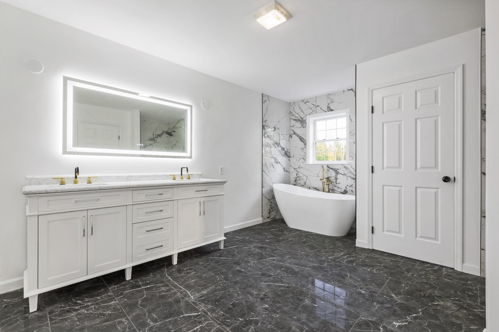 24 Bates Street Mendon, MA 01756 - Photo 21 of 39