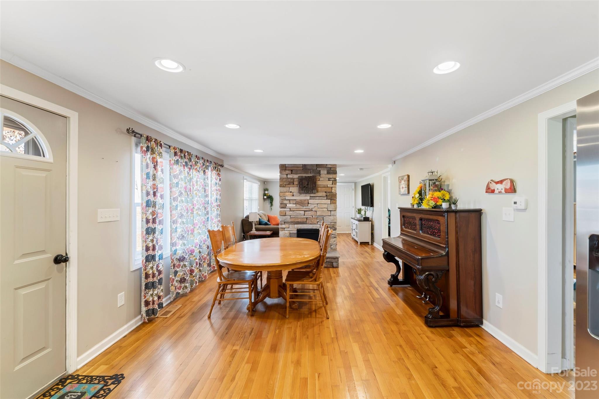 7555 George Hildebran School Road Hickory, NC 28602 - Photo 13 of 39 Gallery Image 13