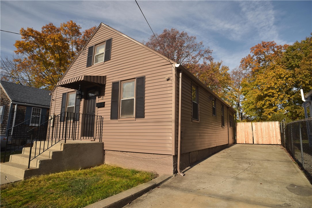 19 Riverside Avenue Johnston, RI 02919 - Photo 1 of 26 Gallery Image 1