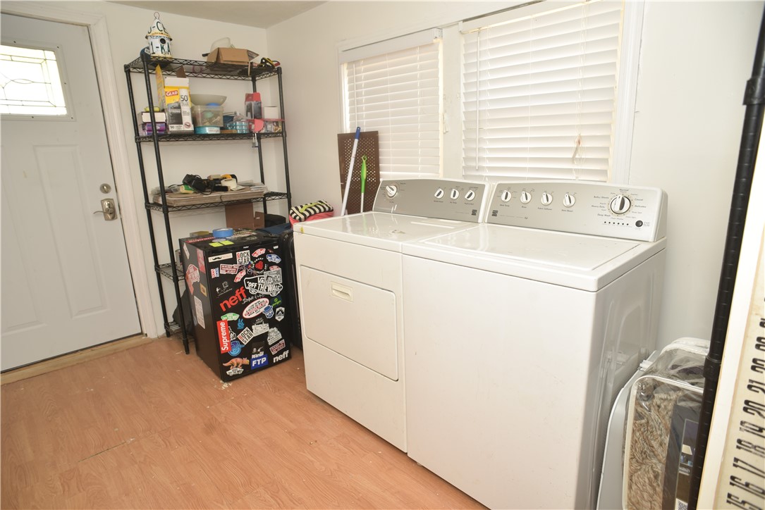 19 Riverside Avenue Johnston, RI 02919 - Photo 14 of 26 Gallery Image 14