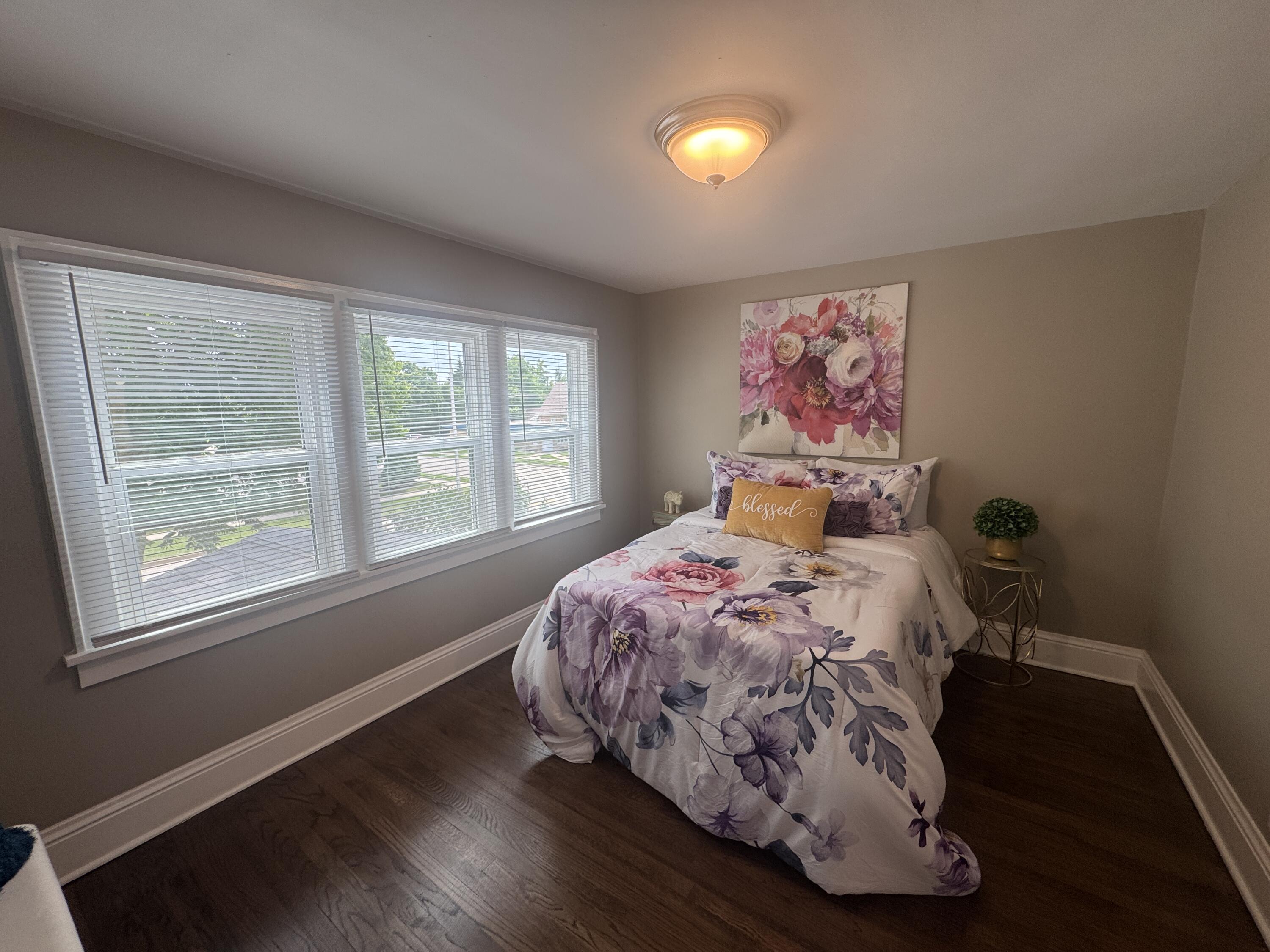 2220 75th Street Kenosha, WI 53143 - Photo 9 of 15 First bedroom, angle 1