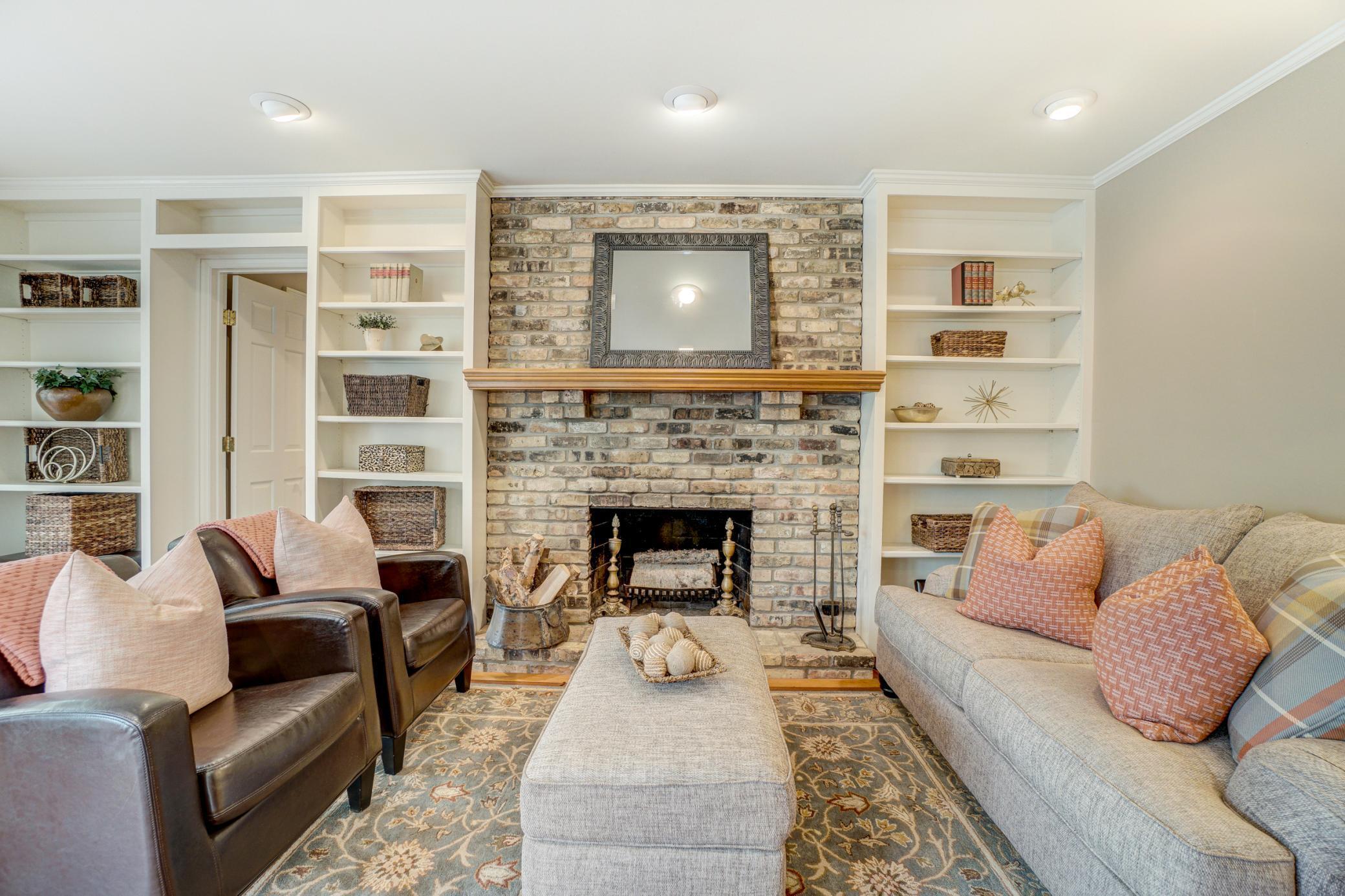 19 Spring Farm Lane North Oaks, MN 55127 - Photo 27 of 40 Gallery Image 27