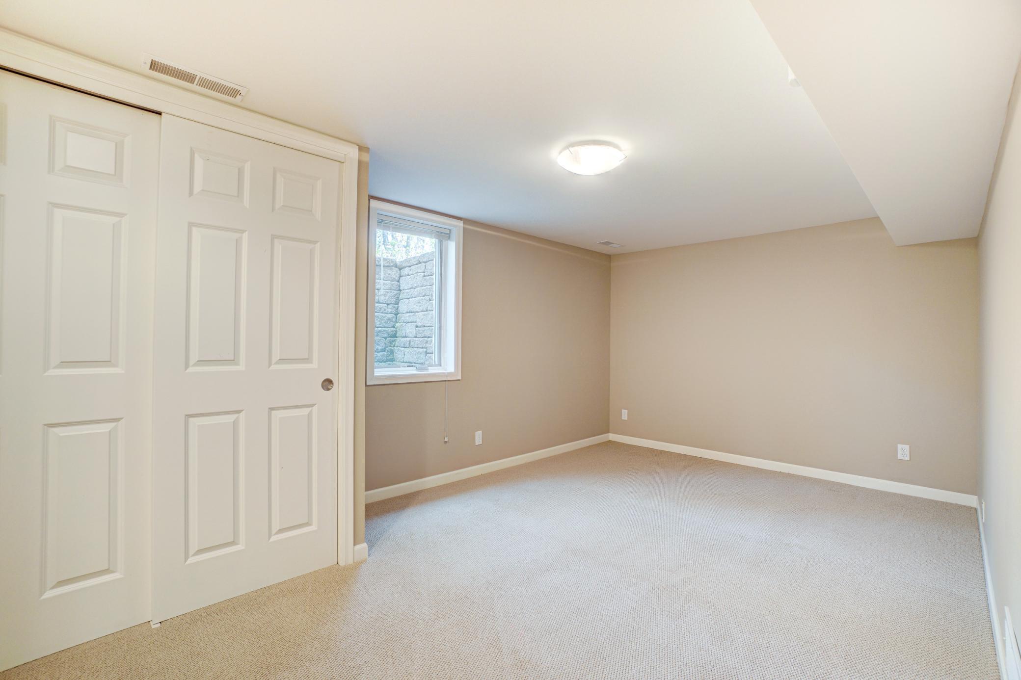 19 Spring Farm Lane North Oaks, MN 55127 - Photo 35 of 40 Gallery Image 35