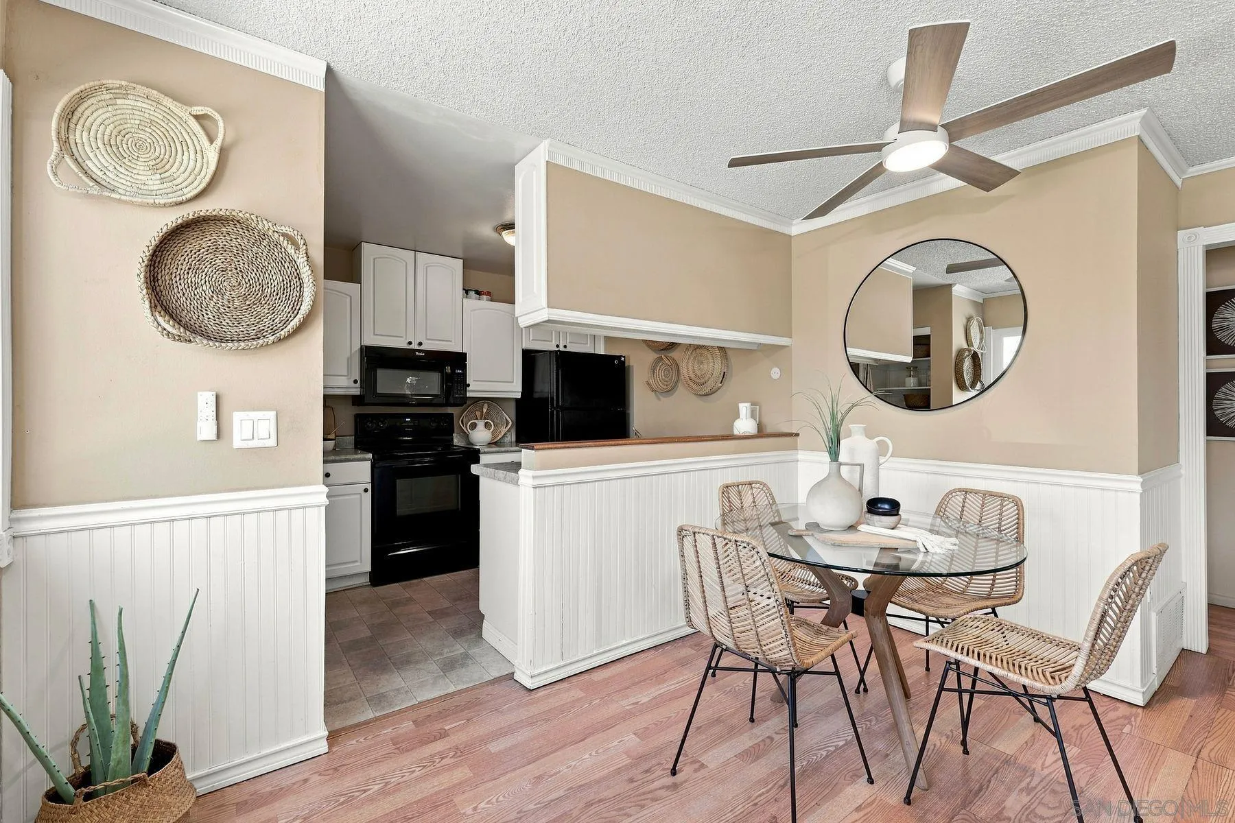 9859 Mission Vega Road, Unit 1 Santee, CA 92071 - Photo 7 of 24 Gallery Image 7
