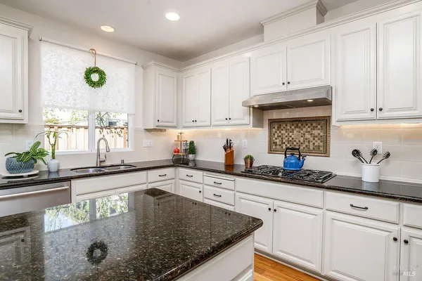 $1,449,000 | 32 Brookline Drive, Novato, CA 94949