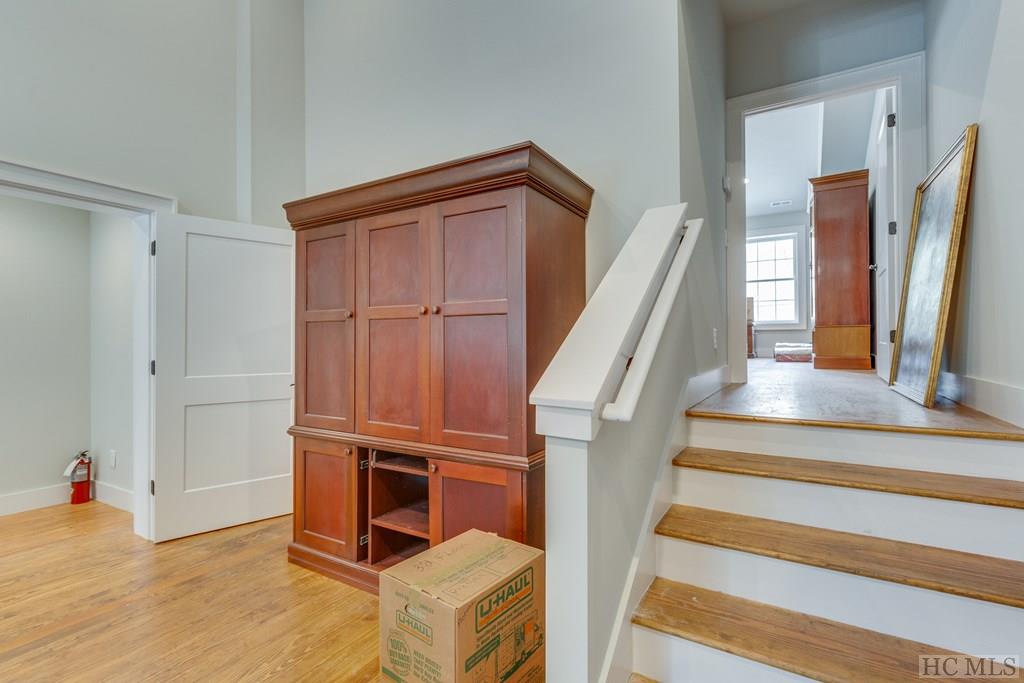 782 Dillard Road Highlands, NC 28741 - Photo 21 of 42 Gallery Image 21