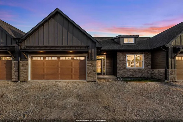 $449,900 | 3385 Shawano Avenue, Green Bay, WI 54313