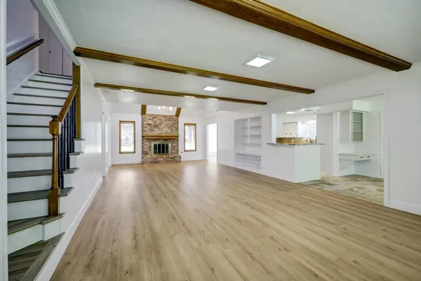 $2,350 | 5714 Spanish Oak Drive, Houston, TX 77066