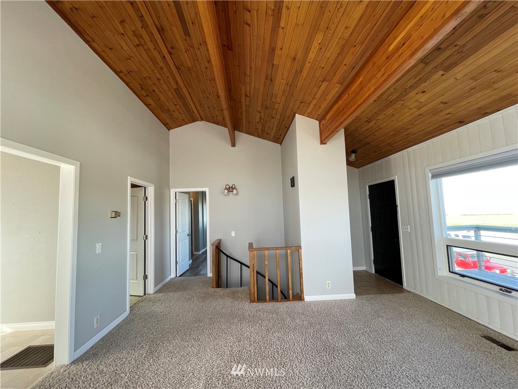 457 Strand Road Ephrata, WA 98823 - Photo 9 of 33