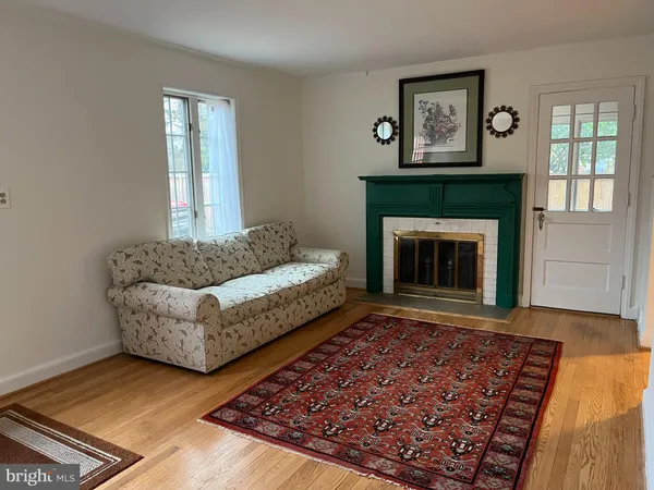$4,960 | 8904 Grant Street, Bethesda, MD 20817