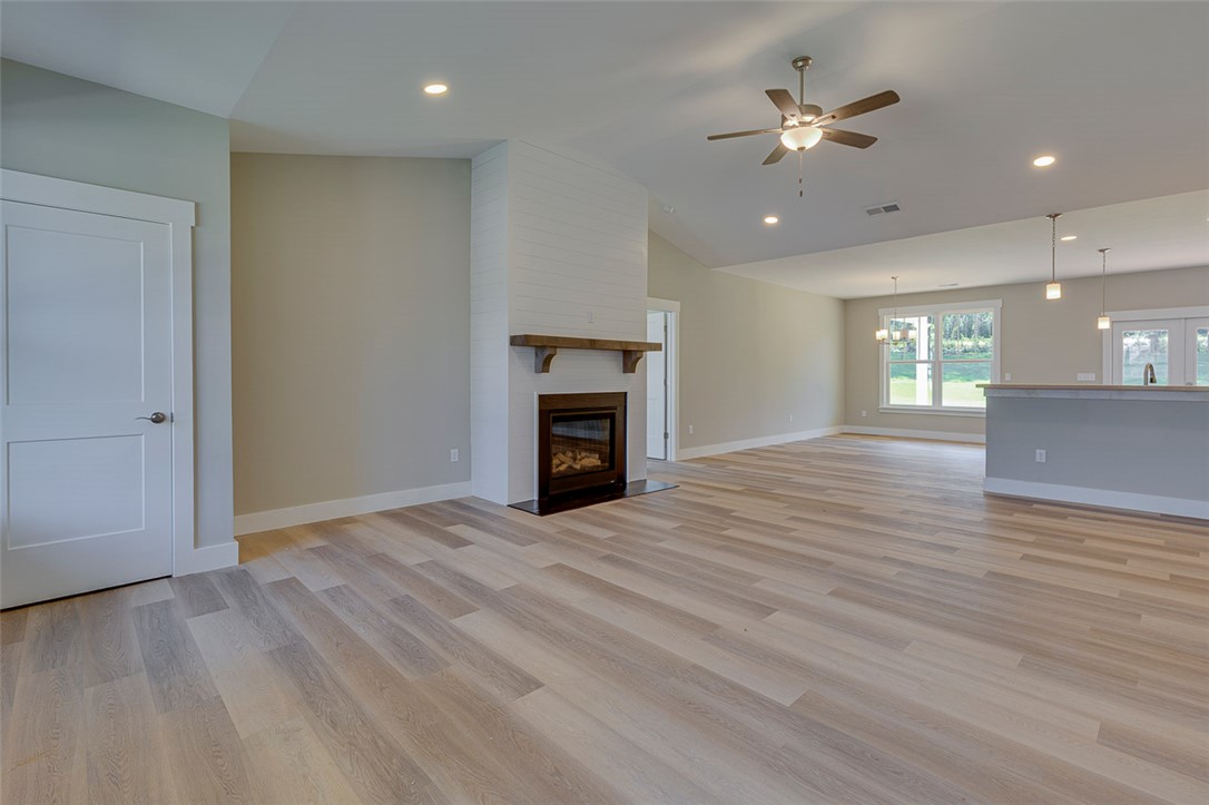 101 Powell Street Easley, SC 29640 - Photo 10 of 40 Gallery Image 10