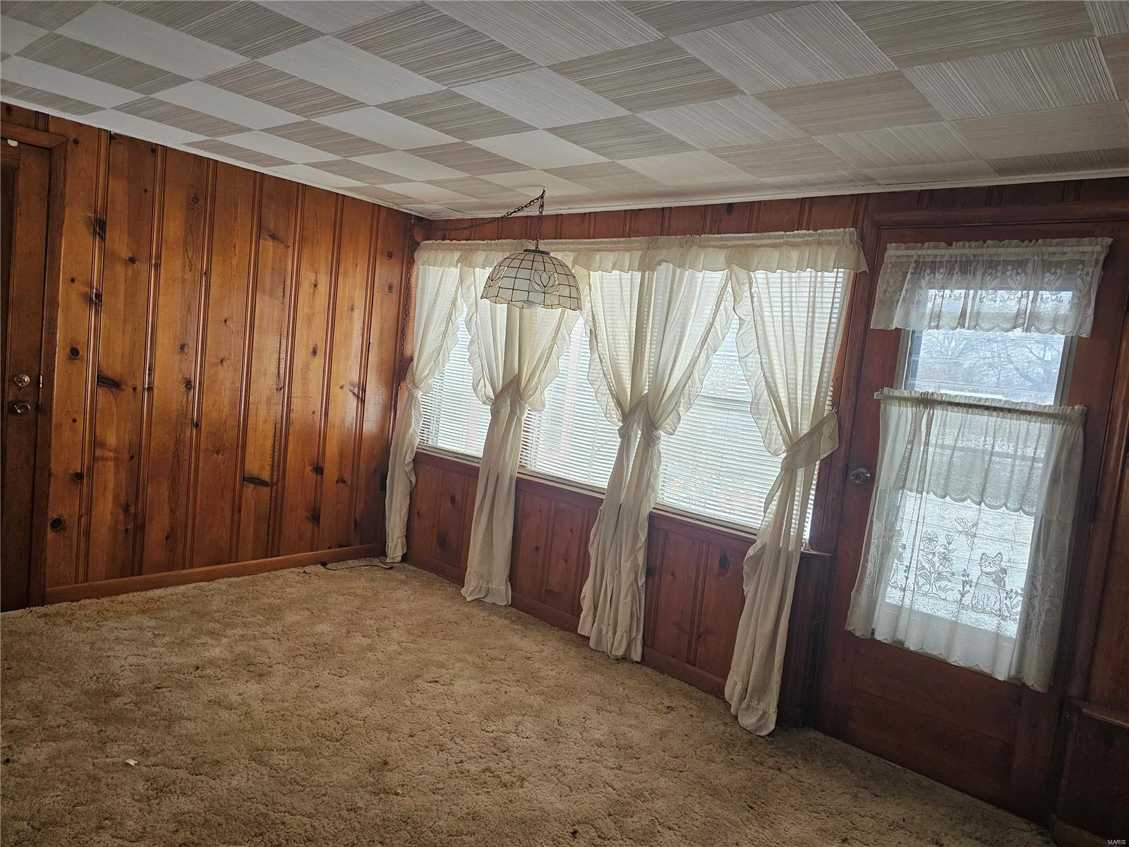 300 Clark Street Roxana, IL 62084 - Photo 8 of 15