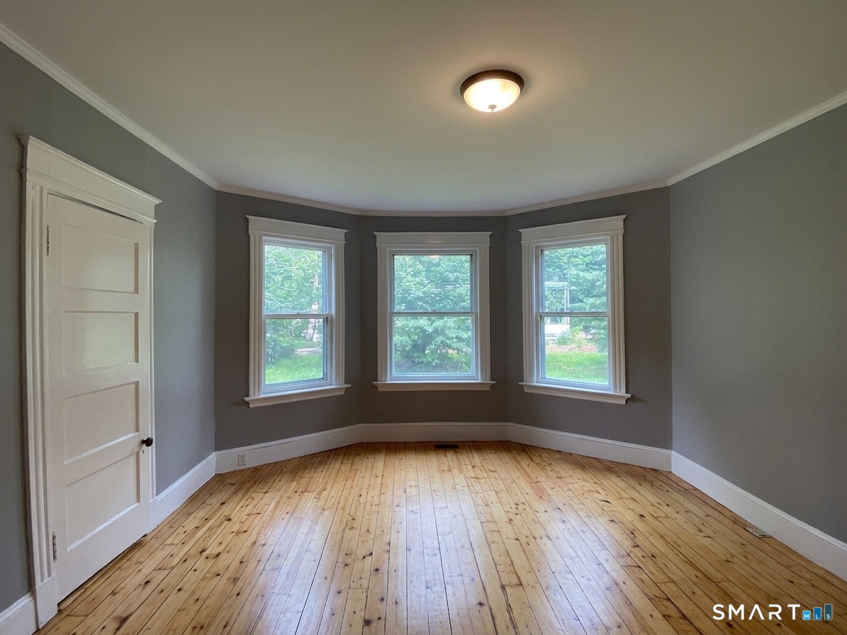595 North Main Street Suffield, CT 06078 - Photo 10 of 33 1st Floor