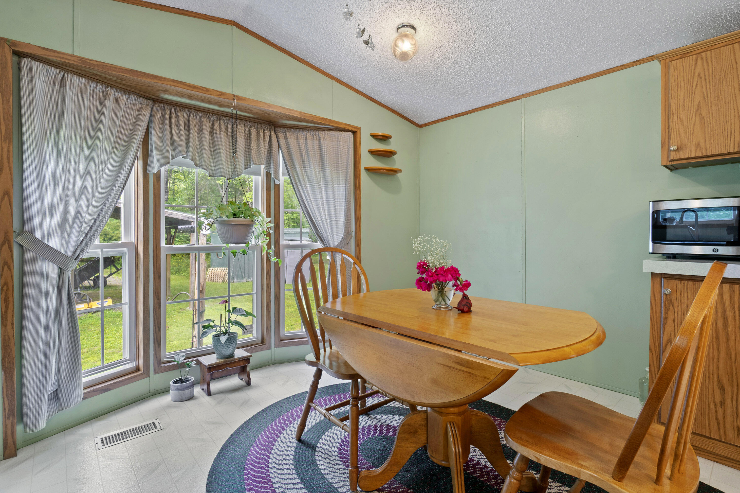 287 Rome Road Mercer, ME 04957 - Photo 7 of 28 287 Rome Road Kitchen Table