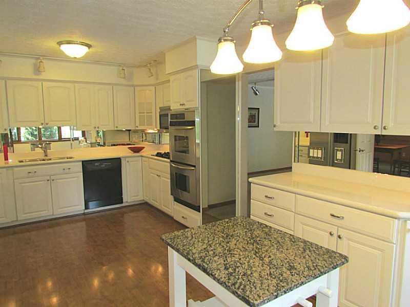 3015 Linmuth Drive West Springfield, OH 45503 - Photo 14 of 25
