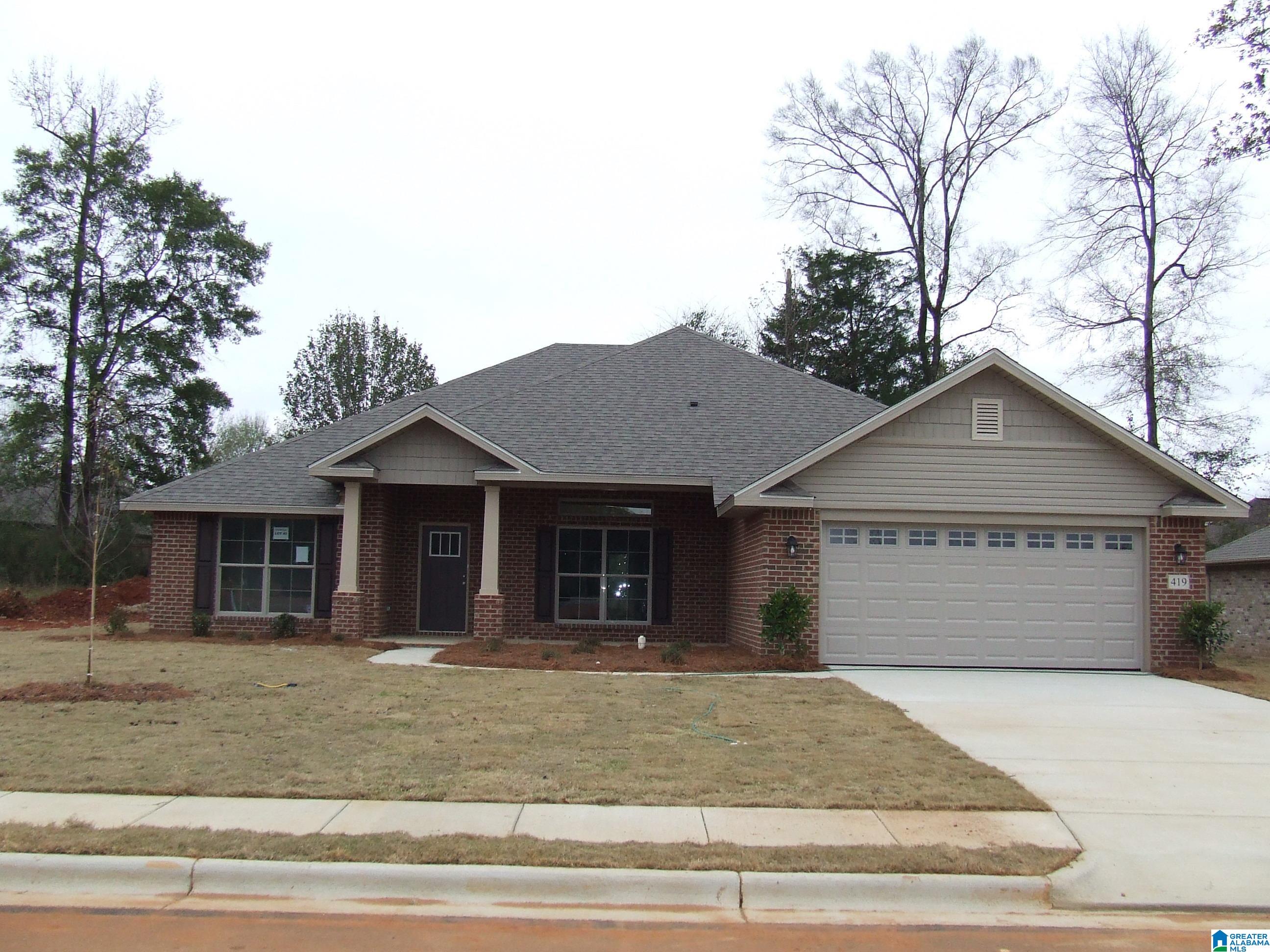 409 Harless Lane Alabaster, AL 35007 - Photo 1 of 4