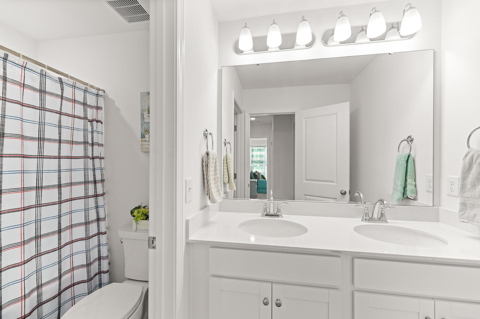 581 Trotters Lane Moncks Corner, SC 29461 - Photo 23 of 29 IMG_2854