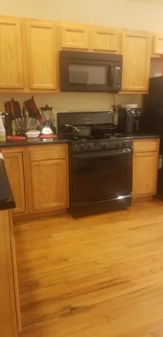 $375,000 | 2917 West Monroe Street, Chicago, IL 60612