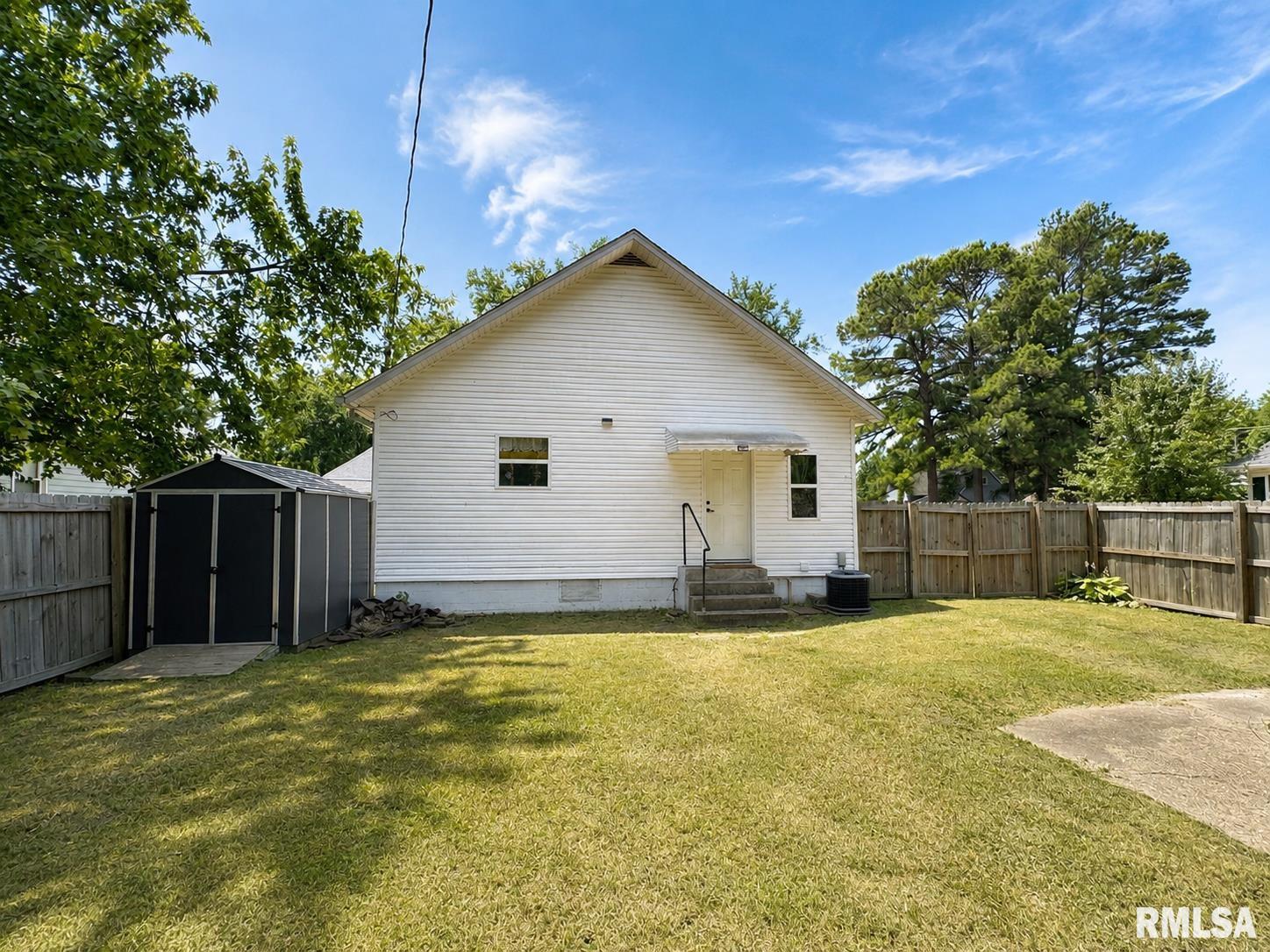 1205 West Adams Street Herrin, IL 62948 - Photo 23 of 26