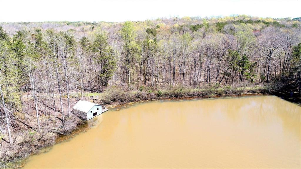 1323 Berrymore Road Reidsville, NC 27320 - Photo 8 of 30 Gallery Image 8