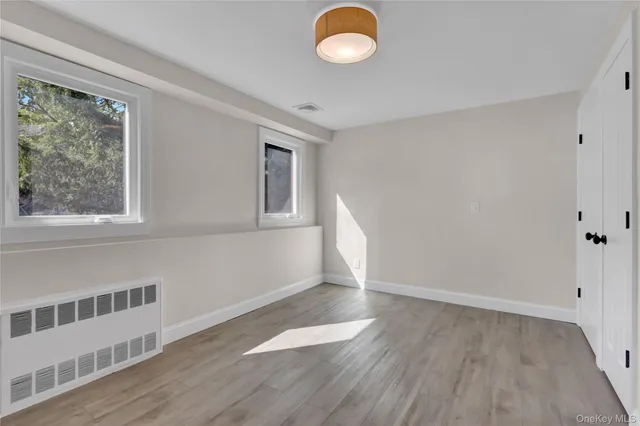 $1,475,000 | 19 Millford Drive, Locust Valley, NY 11560