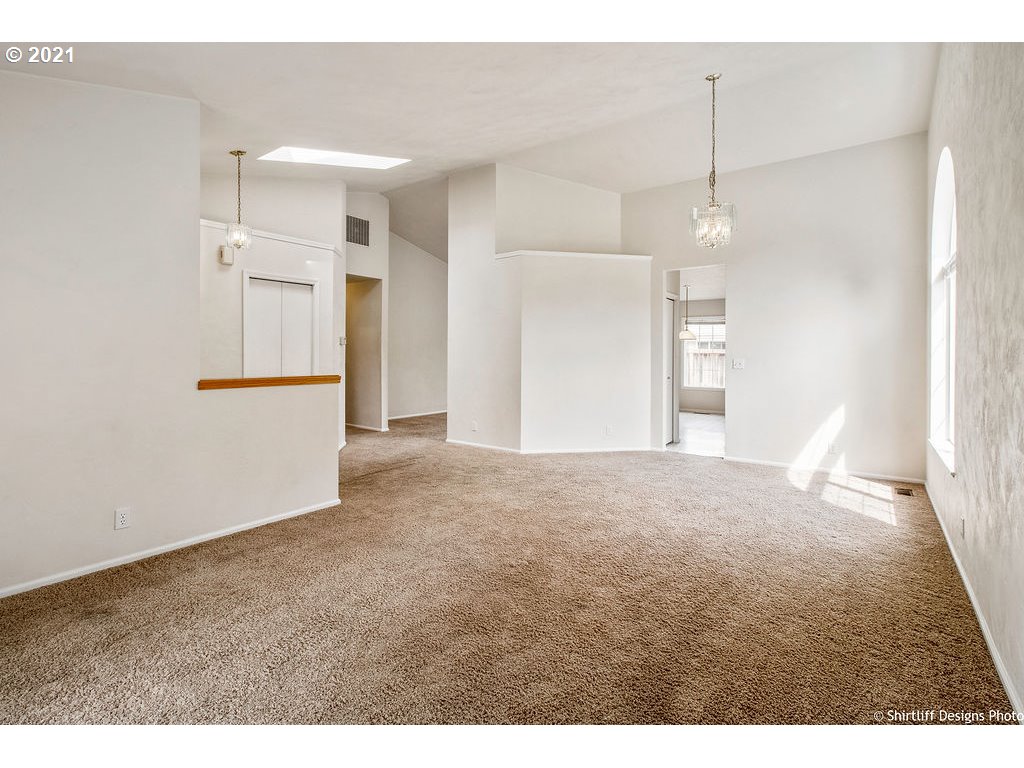 806 Diamond Street Springfield, OR 97477 - Photo 17 of 31