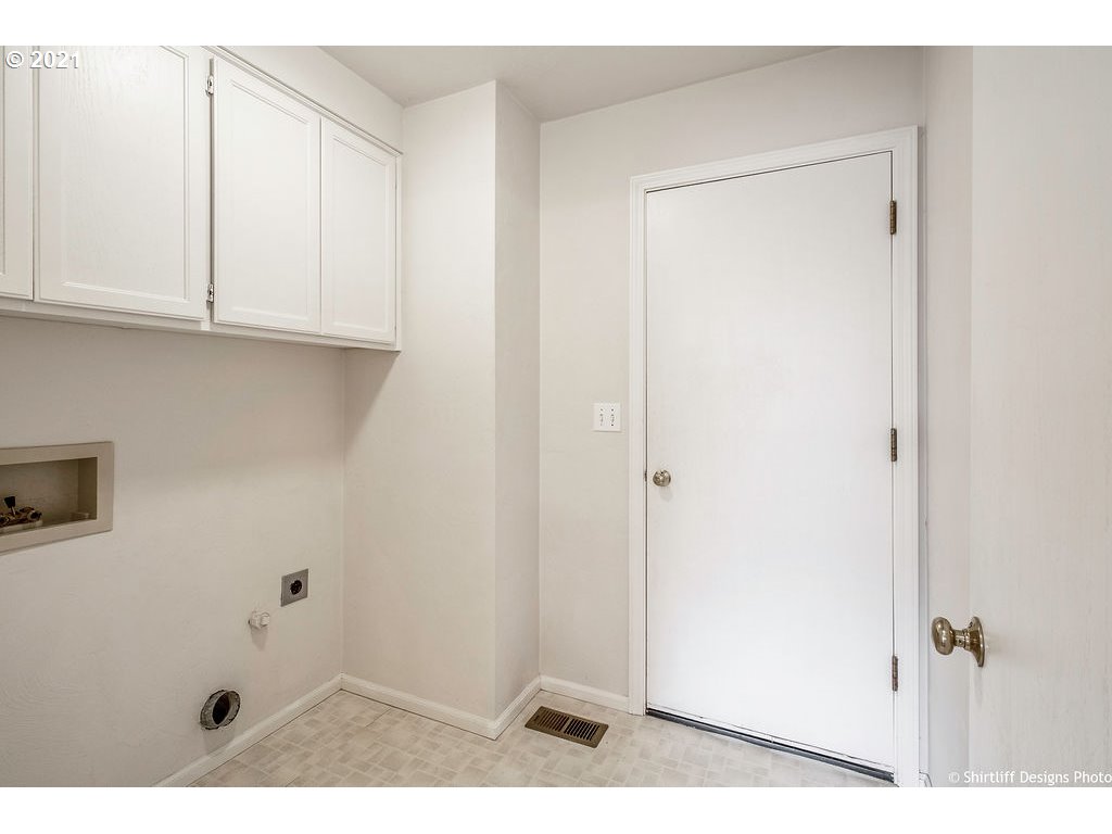 806 Diamond Street Springfield, OR 97477 - Photo 25 of 31