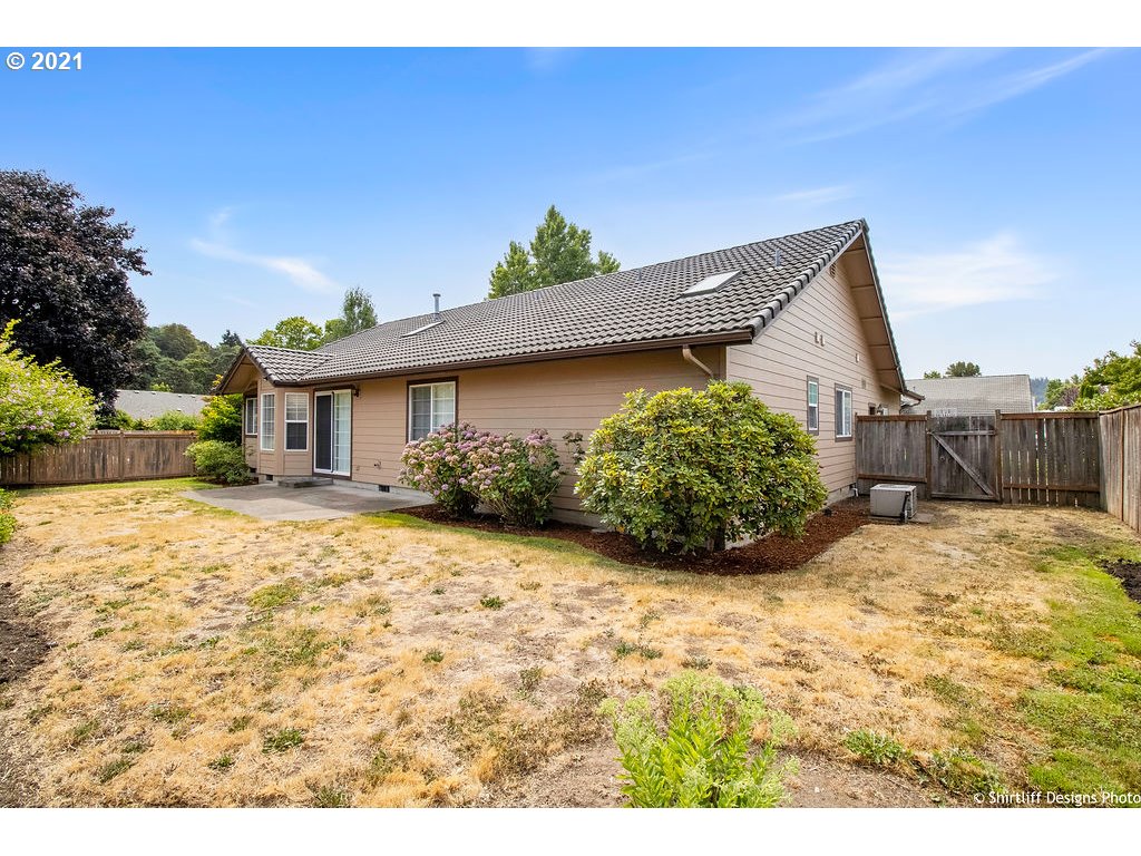 806 Diamond Street Springfield, OR 97477 - Photo 29 of 31