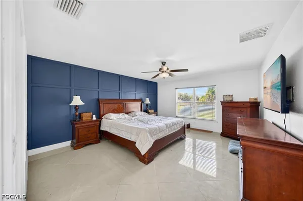 $485,000 | 533 Willowbrook Drive, Lehigh Acres, FL 33972