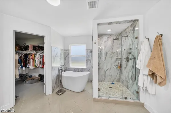 $485,000 | 533 Willowbrook Drive, Lehigh Acres, FL 33972