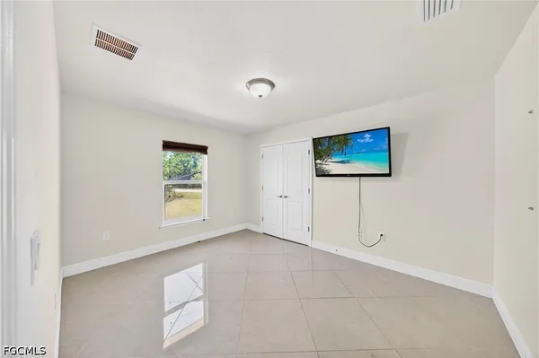 $485,000 | 533 Willowbrook Drive, Lehigh Acres, FL 33972