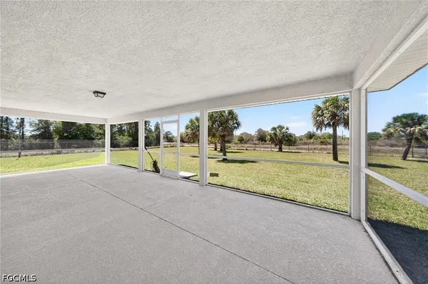 $485,000 | 533 Willowbrook Drive, Lehigh Acres, FL 33972