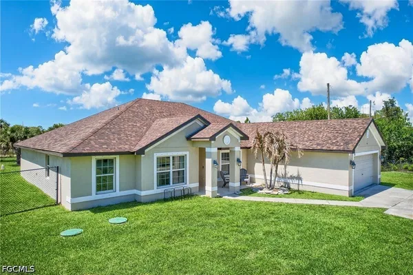 $485,000 | 533 Willowbrook Drive, Lehigh Acres, FL 33972