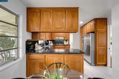 $1,880,000 | 61 Sullivan Drive, Moraga, CA 94556