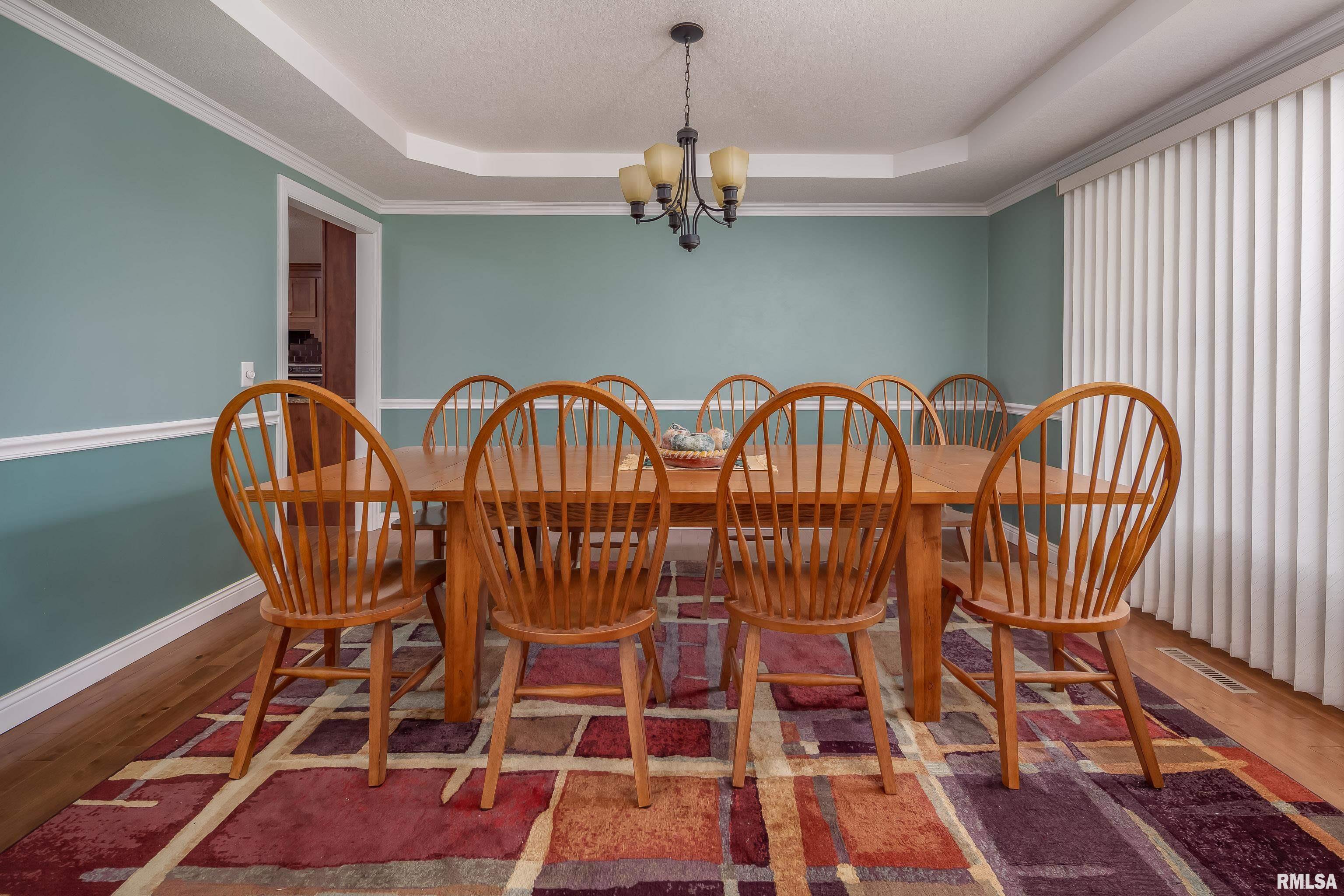 5071 Fox Ridge Road Bettendorf, IA 52722 - Photo 10 of 21 Gallery Image 10