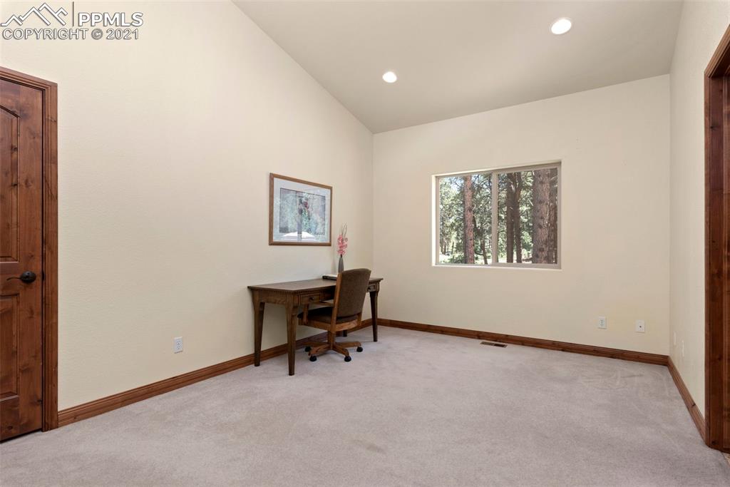 18525 Glenthorne Lane Monument, CO 80132 - Photo 35 of 50