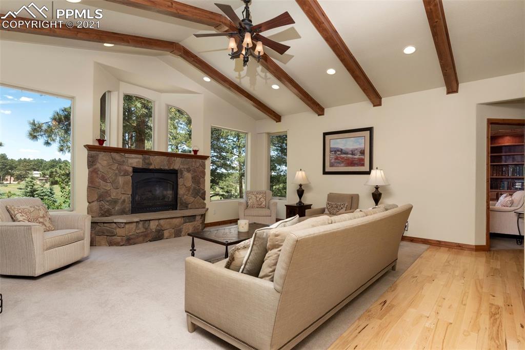 18525 Glenthorne Lane Monument, CO 80132 - Photo 7 of 50