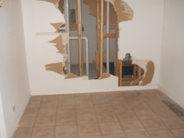 1019 West 69th Street Chicago, IL 60621 - Photo 7 of 17 a view of a living room