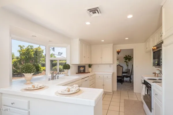 $1,350,000 | 1808 Burleson Avenue, Thousand Oaks, CA 91360