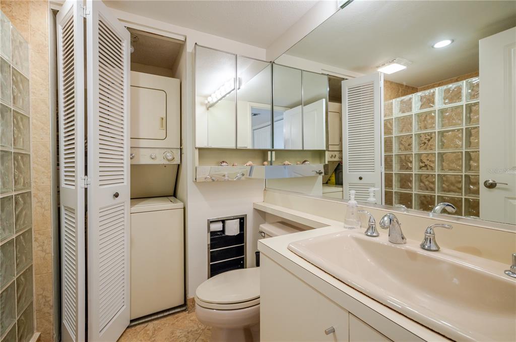 6267 Midnight Pass Road, Unit 306 Sarasota, FL 34242 - Photo 41 of 86