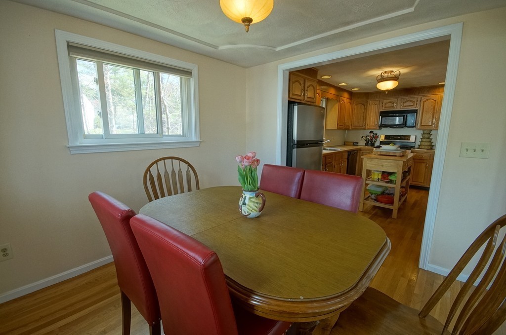 35 Anthony Road Tewksbury, MA 01876 - Photo 13 of 26 Gallery Image 13
