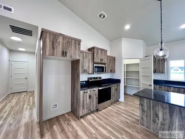 $399,900 | 1180 Alpine Avenue, Chubbuck, ID 83202